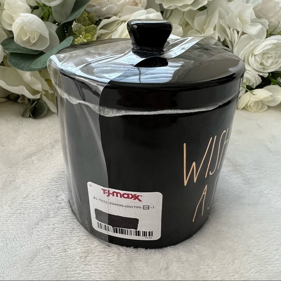 ❌SOLD❌ Rae Dunn | NWT WISH UPON A STAR Ceramic Canister in Black and Gold - Picture 7 of 13